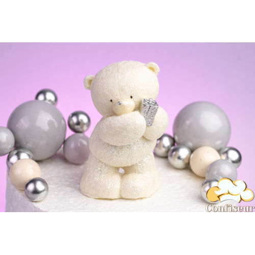 Шоколадна статуетка "Білий ведмедик зі срібним подарунком"