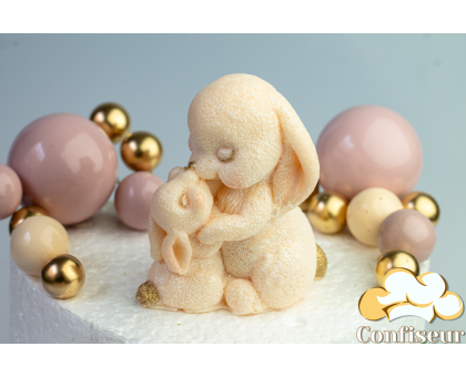 Шоколадна статуетка персикова 