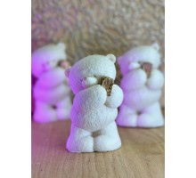 Шоколадна статуетка "Ведмедик з подарунком"