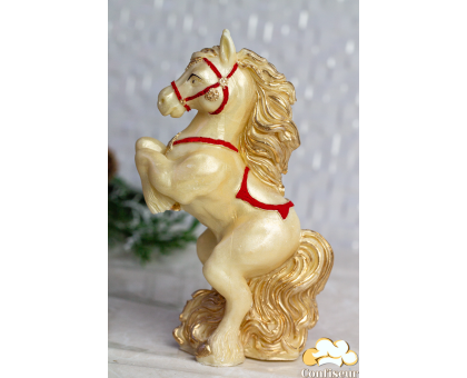 Шоколадна статуетка золота 