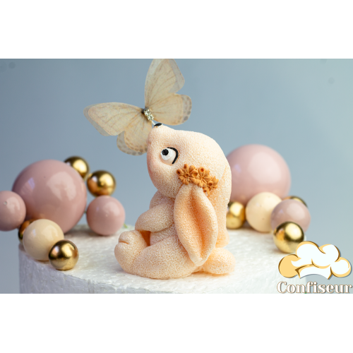 Шоколадна статуетка персикова "Зайченя" з квіточками