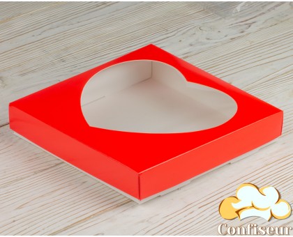 Коробка для пряників "Серце" червона 200*200*50, з вікном