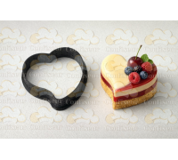 Форма для випічки перфорована "Серце  криве"