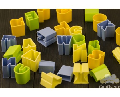 Cutters plastic 